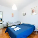 アパート Guesthost - Santa Croce Cozy Flat With Balcony