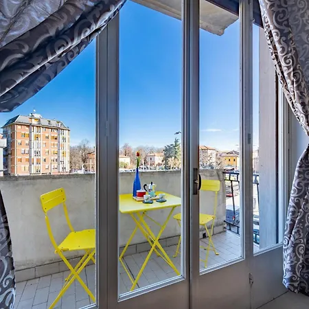 Apartamento Guesthost - Santa Croce Cozy Flat With Balcony *